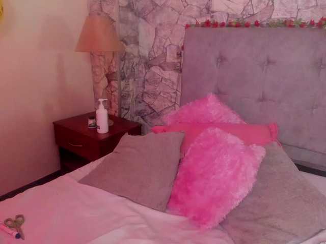 Sky-Lake live cam on BongaCams