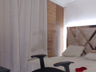 Madam-Agatha Porn Show