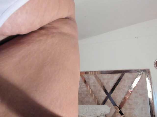 Madam-Agatha live cam on BongaCams