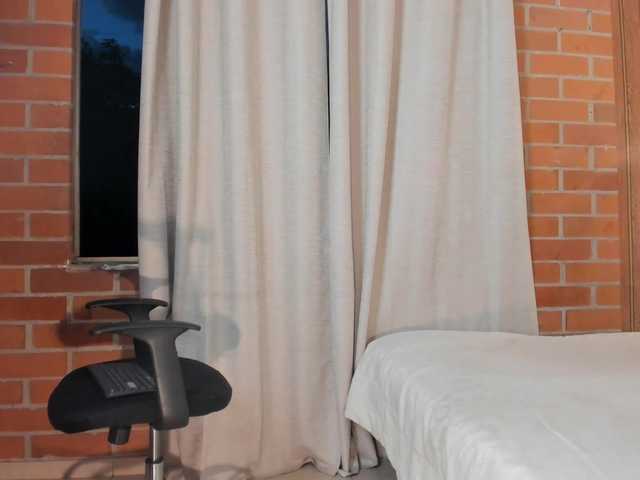 Madam-Agatha live cam on BongaCams