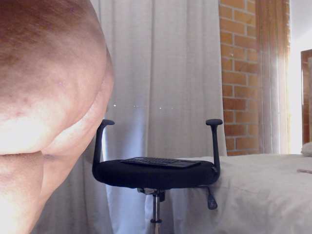 Madam-Agatha live webcam show