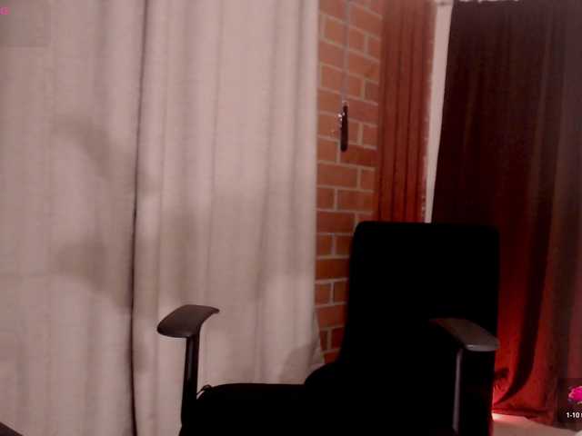 Madam-Agatha live cam on BongaCams