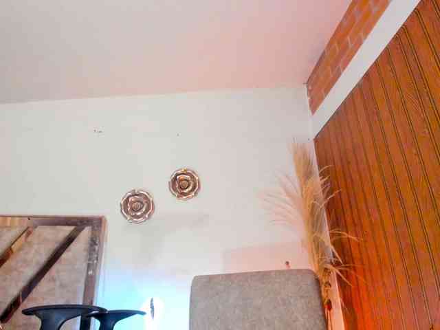 Madam-Agatha webcam