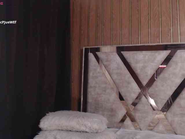 Madam-Agatha webcam