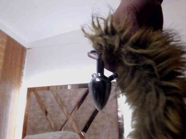 Madam-Agatha webcam