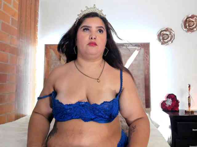 Madam-Agatha webcam