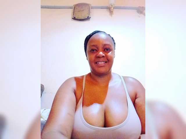 Prettylexxi live cam on UnifiedCams