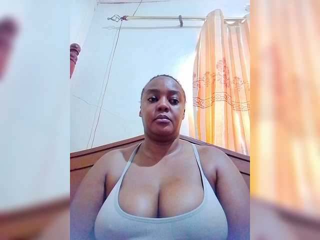 Prettylexxi webcam