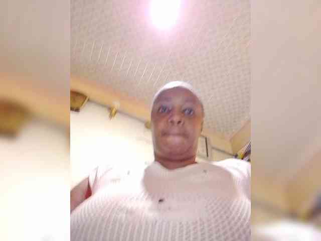 Prettylexxi webcam
