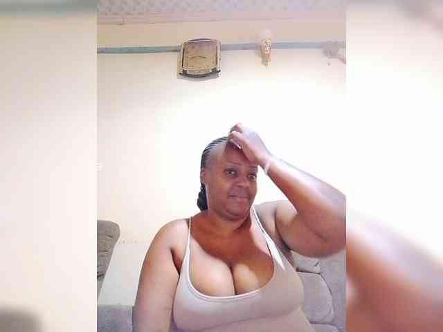 Prettylexxi webcam