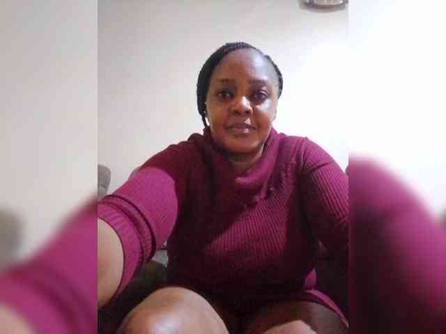 Modèle: Prettylexxi