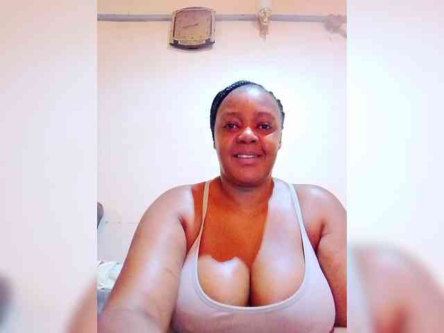 Prettylexxi webcam