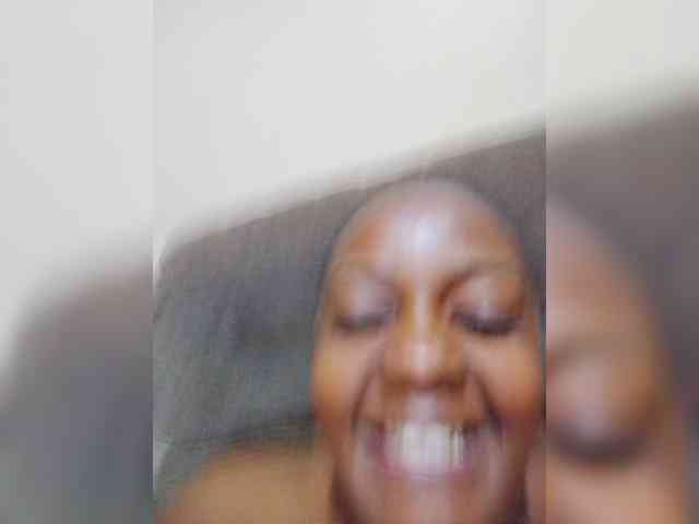 Prettylexxi webcam