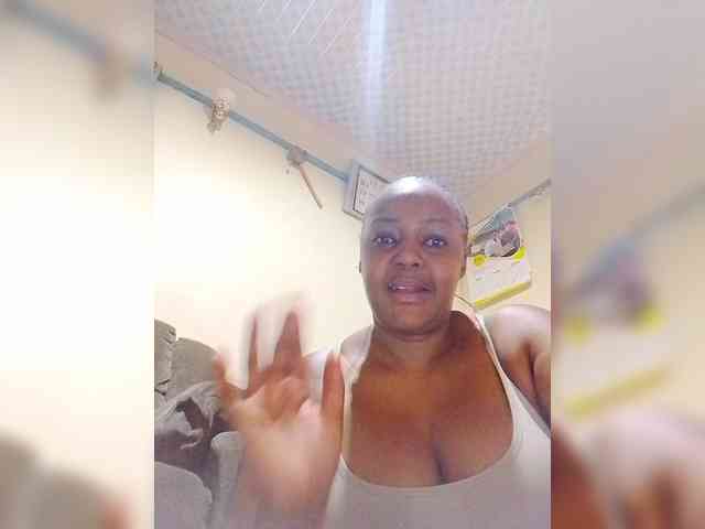 Prettylexxi webcam