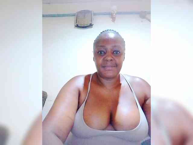 Prettylexxi webcam