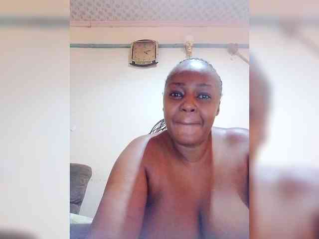 Prettylexxi webcam