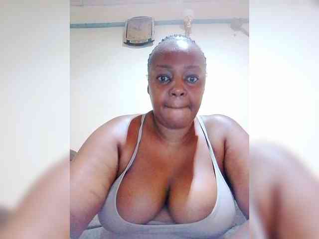 Prettylexxi webcam