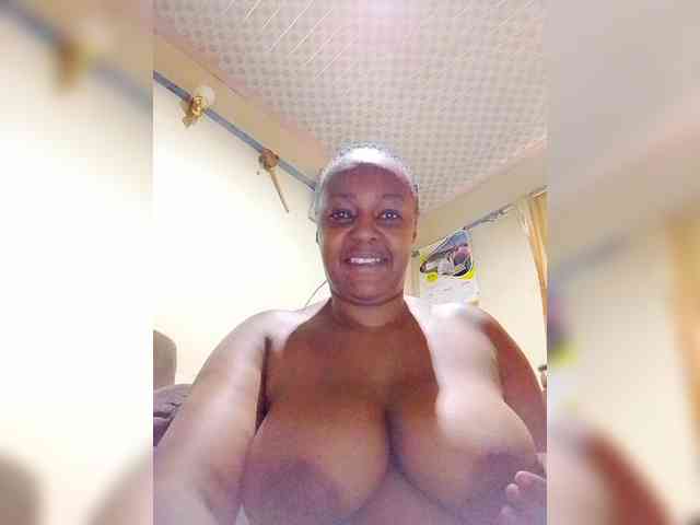 Prettylexxi webcam