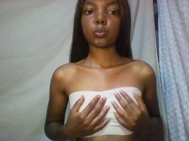 Babygirl7x webcam