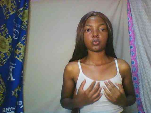 Babygirl7x webcam