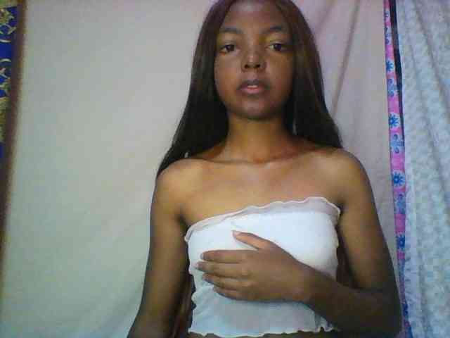 Babygirl7x webcam