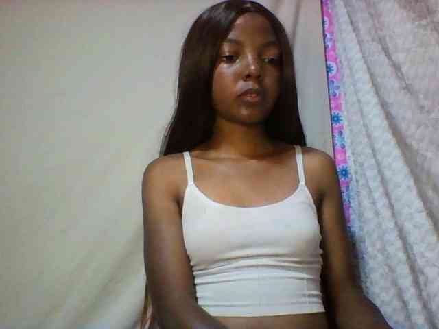 Babygirl7x webcam