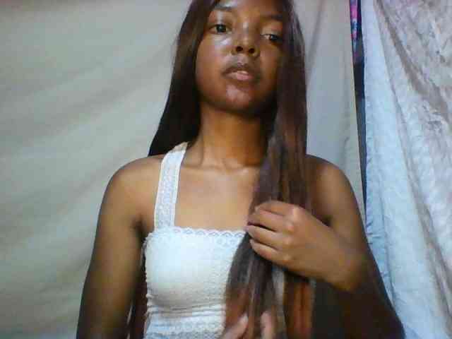 Babygirl7x webcam