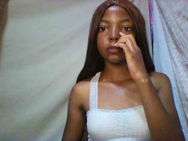 Babygirl7x webcam