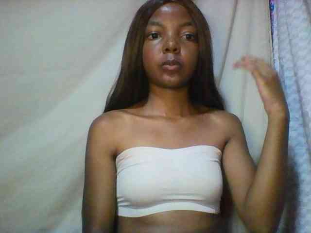 Babygirl7x webcam