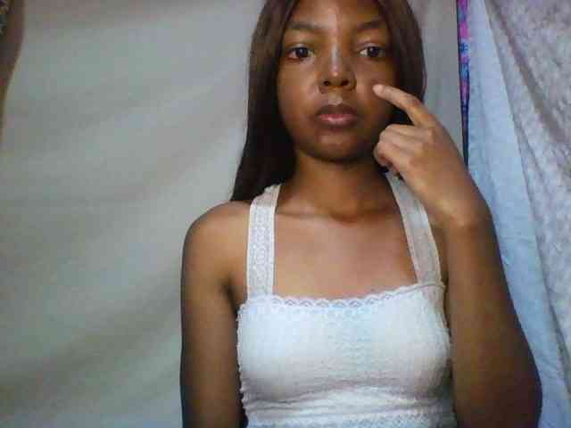 Babygirl7x webcam