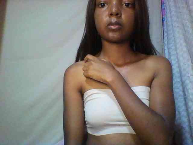 Babygirl7x webcam