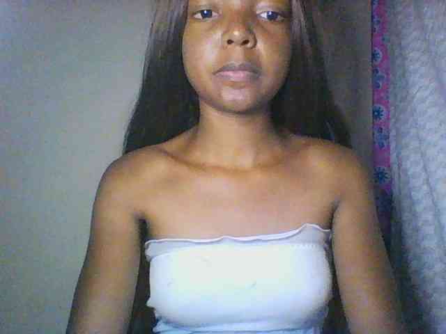 Babygirl7x webcam