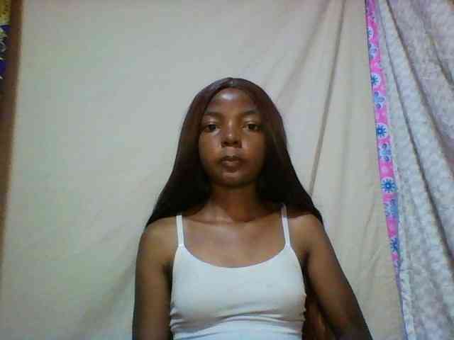 Babygirl7x webcam