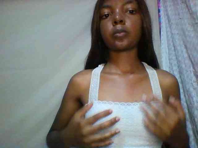Babygirl7x webcam