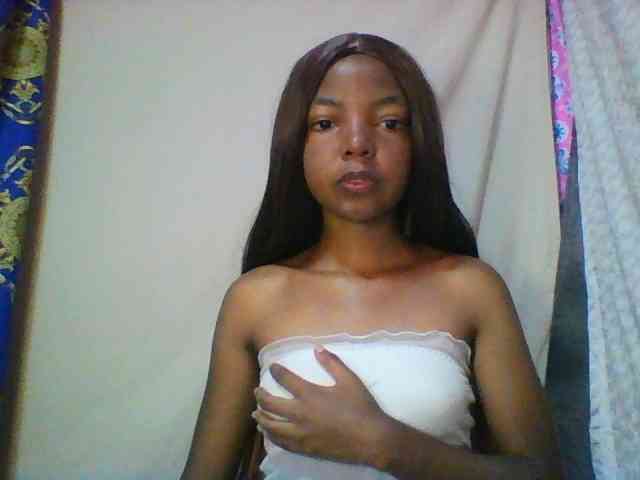 Babygirl7x webcam