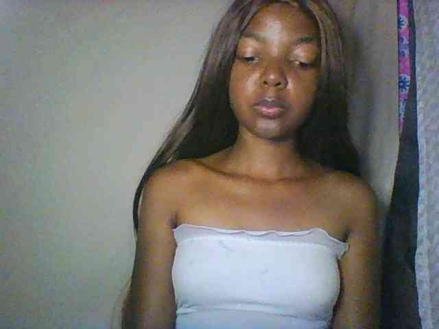 Babygirl7x webcam