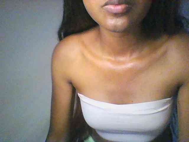 Babygirl7x webcam