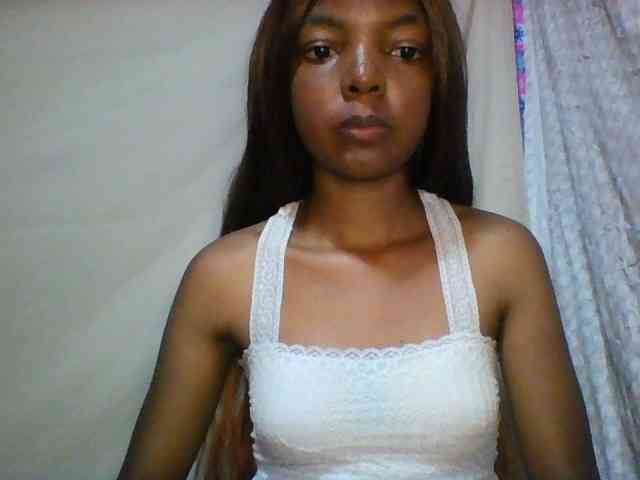 Babygirl7x webcam