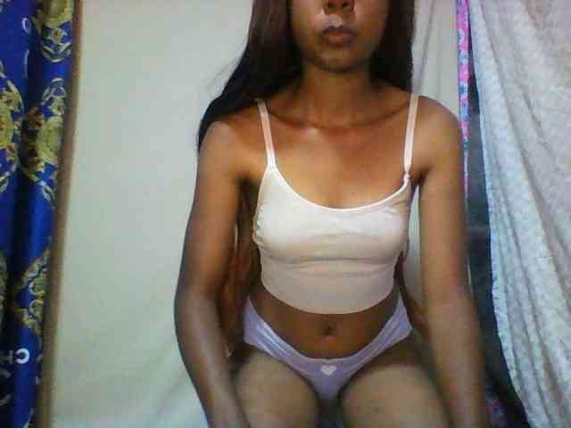 Babygirl7x webcam