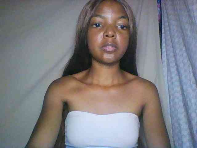 Babygirl7x webcam