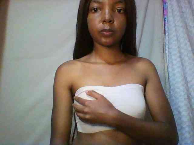 Babygirl7x webcam