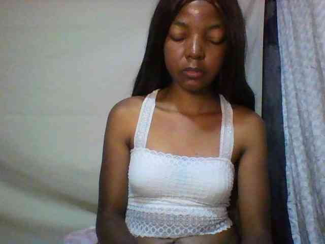 Babygirl7x webcam