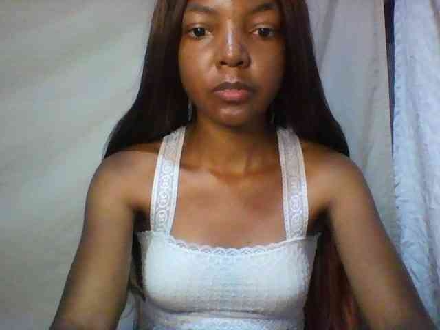 Babygirl7x webcam
