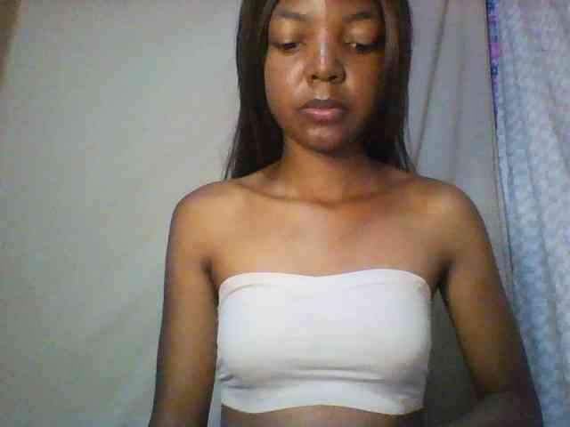 Babygirl7x webcam