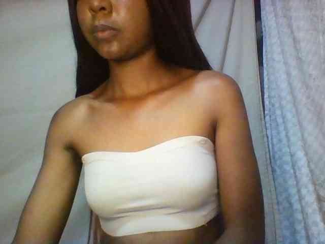 Babygirl7x webcam