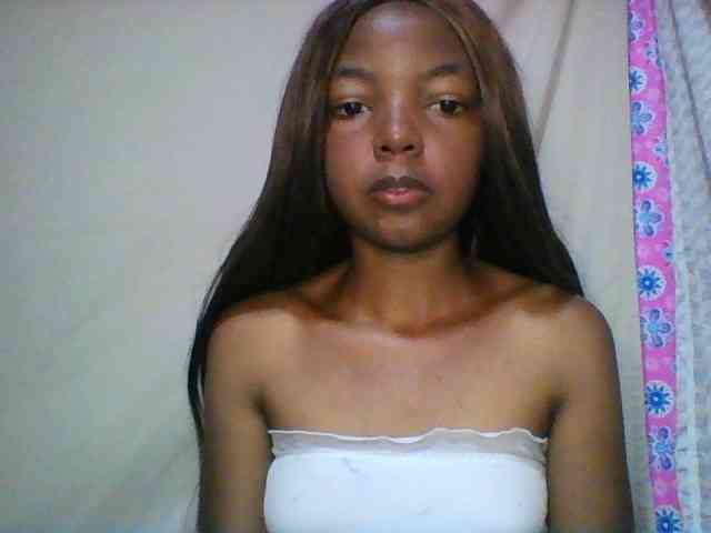Babygirl7x webcam