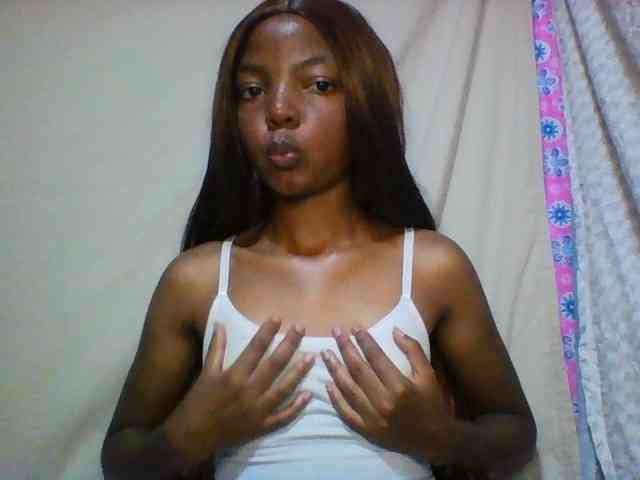 Babygirl7x webcam