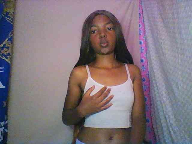 Babygirl7x webcam