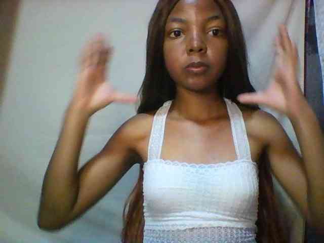 Babygirl7x webcam