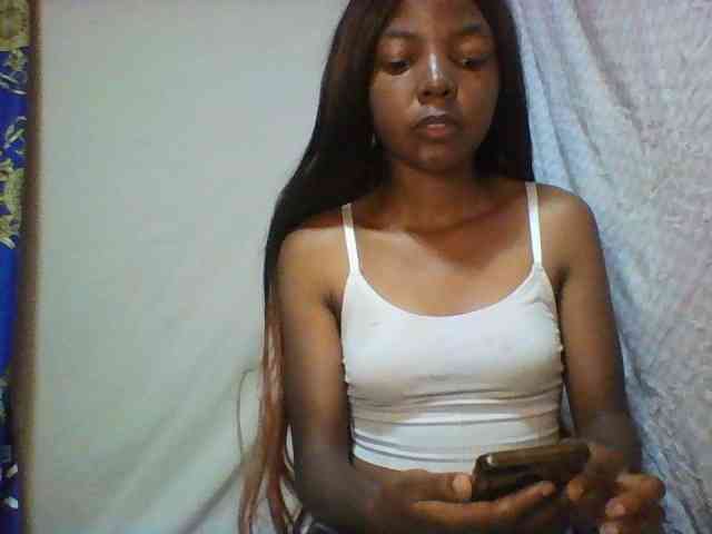 Babygirl7x webcam